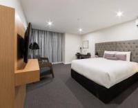 Avenue Hotel Canberra image 3