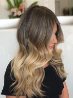 Carla Lawson - Top Hair Extensions Melbourne image 4