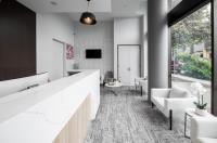 Commodore Dental & Medical Fitouts image 10