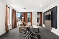 Melbourne City Suites image 4