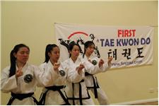 Como Taekwondo Martial Arts image 2