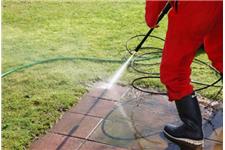 Ollie's pressure cleaning / property maintenance image 1