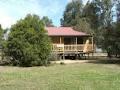 Lakes Entrance Country Cottages image 5