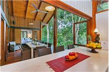 Wanggulay Luxury Rainforest Retreat Cairns image 3