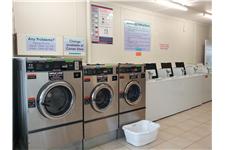 Indooroopilly Laundromat image 3
