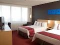 Holiday Inn Melbourne Airport image 3