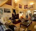 Arabella Guesthouse & Bed and Breakfast image 5