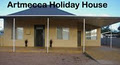 Artmecca Holiday House image 1