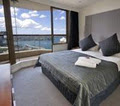 Quay West Suites Sydney image 4