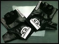 Weight lifting gloves, Weight lifting belts, Lifting straps and Compression wear image 4