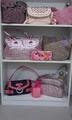 Chee Chee DISCOUNTED HANDBAGS&ACCESSORIES DIRECT logo