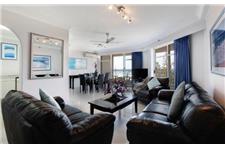 Burleigh Surf Beachfront Apartments image 6