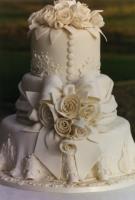 Creative Cakes by Deborah Feltham image 17