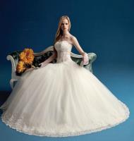 Regal Bridal image 5