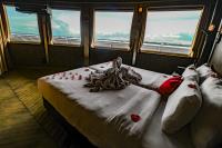 Vintage Luxury Yacht Hotel image 12