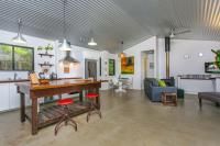 Mango Tree Cottage - Dog and Cat Friendly image 5