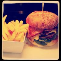 PM's Cafe & Burger Bar - Best Café Woodgrove image 3