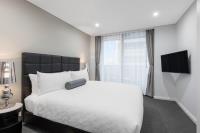 Meriton Suites North Sydney image 10