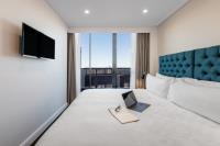 Meriton Suites Pitt Street, Sydney image 6