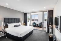 Meriton Suites Bondi Junction image 9