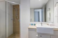 Meriton Suites Broadbeach image 3