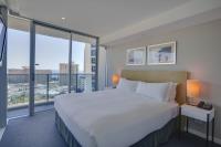 Hilton Surfers Paradise Hotel & Residences image 25