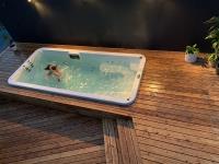 Sapphire Spas image 3