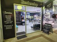 Fadez R Us Barbers image 8