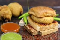 Jay Bhavani Vadapav Clayton image 1