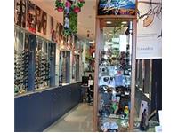 Elegance Eyewear Boutique image 2