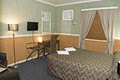 City Motor Inn image 3