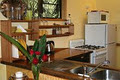 Crater Lakes Rainforest Cottages image 6