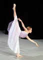 Redland Dance logo