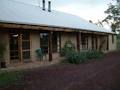 Wartook Rise Mudbrick Cabins and Lodge logo