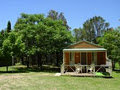 Sandy Hollow Tourist Park logo