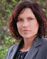 Deborah Farrell logo