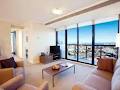 Melbourne Short Stay Apartments image 1
