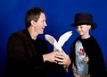 Kids Magician Brisbane Gold Coast logo