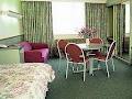 Parklane Motel image 2