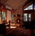 Woodlands Rainforest Retreat image 6